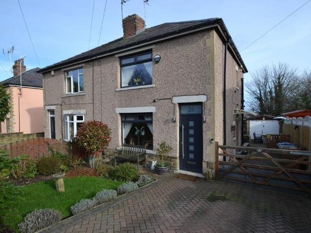 2 bedroom semi detached house for sale