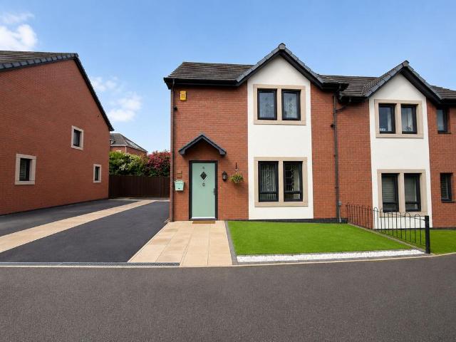 2 bedroom semi detached house for sale
