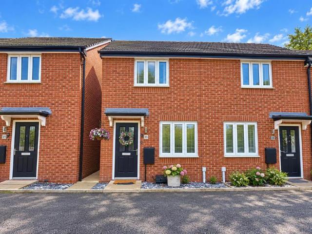 2 bedroom semi detached house for sale