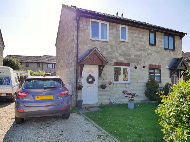 2 bedroom semi detached house for sale