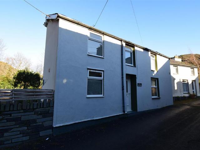 2 bedroom detached house for sale