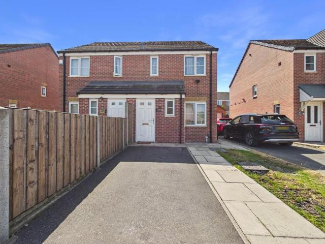 2 bedroom semi detached house for sale