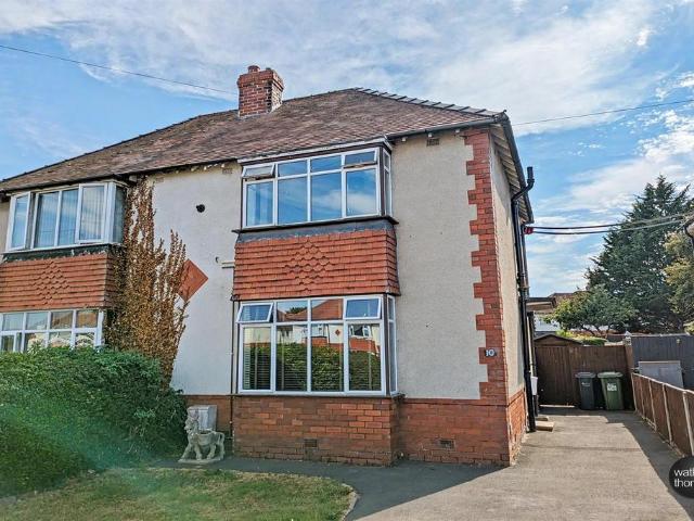2 bedroom semi detached house for sale