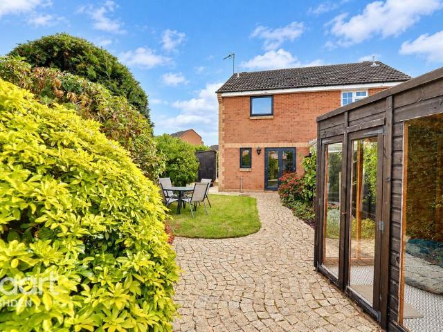 2 bedroom semi detached house for sale