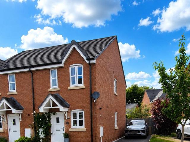 2 bedroom semi detached house for sale