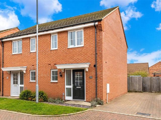 2 bedroom semi detached house for sale