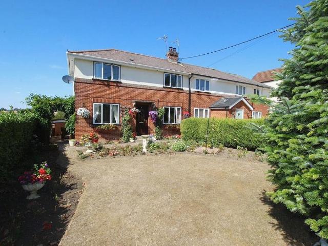 2 bedroom semi detached house for sale