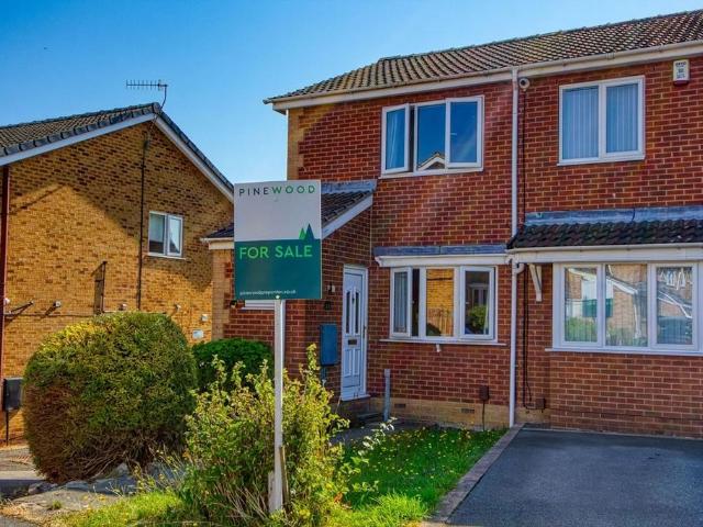 2 bedroom semi detached house for sale