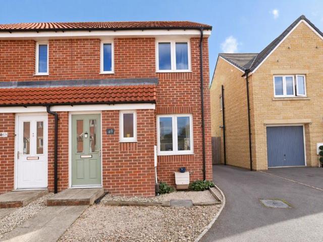 2 bedroom semi detached house for sale