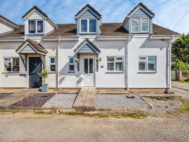 2 bedroom semi detached house for sale