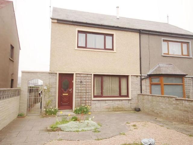 2 bedroom semi detached house for sale