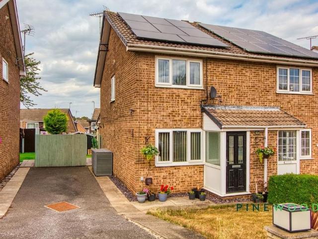 2 bedroom semi detached house for sale
