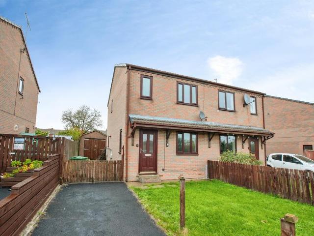 2 bedroom semi detached house for sale