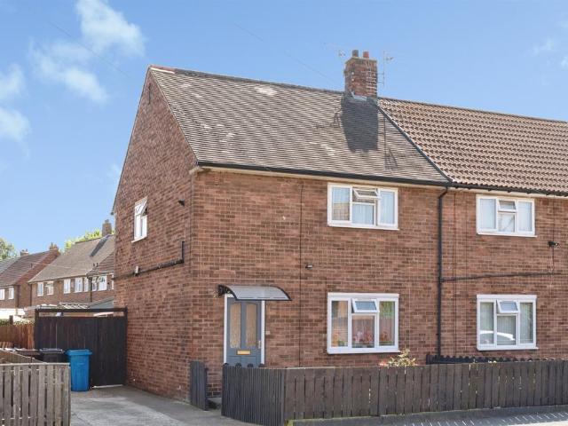 2 bedroom semi detached house for sale