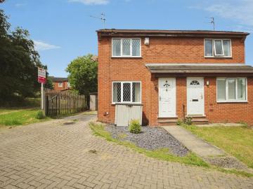 2 bedroom semi detached house for sale