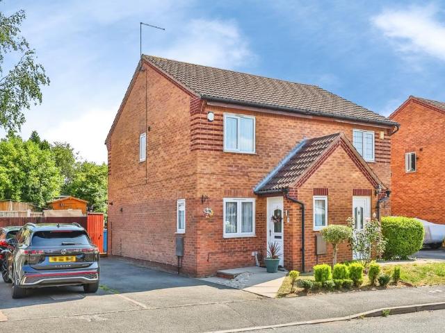 2 bedroom semi detached house for sale