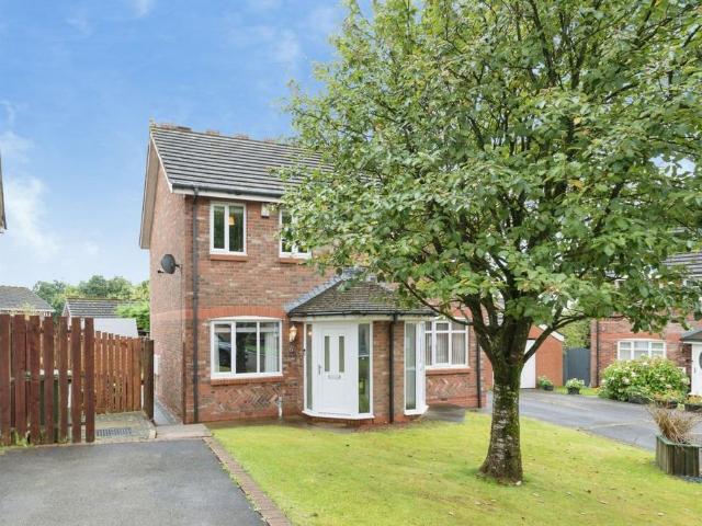 2 bedroom semi detached house for sale