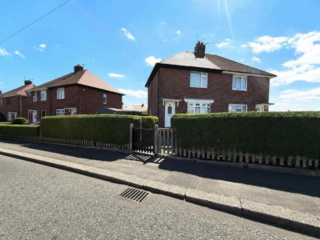 2 bedroom semi detached house for sale