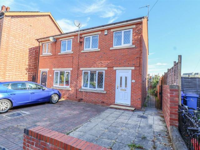 2 bedroom semi detached house for sale