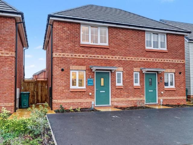2 bedroom semi detached house for sale