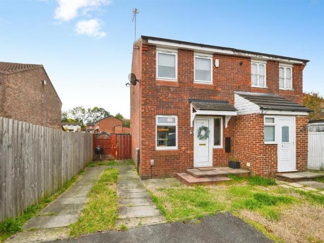 2 bedroom semi detached house for sale