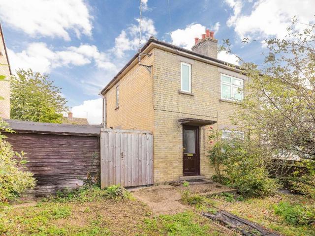2 bedroom semi detached house for sale