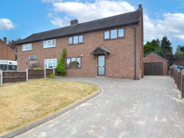 2 bedroom semi detached house for sale
