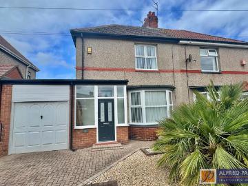 2 bedroom semi detached house for sale