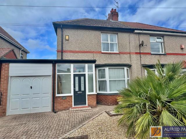 2 bedroom semi detached house for sale