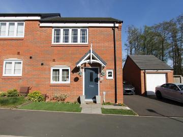 2 bedroom semi detached house for sale