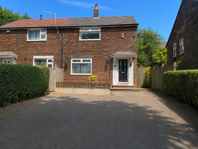 2 bedroom semi detached house for sale