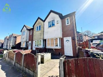 House for sale in Moses Gate - Equipped kitchen