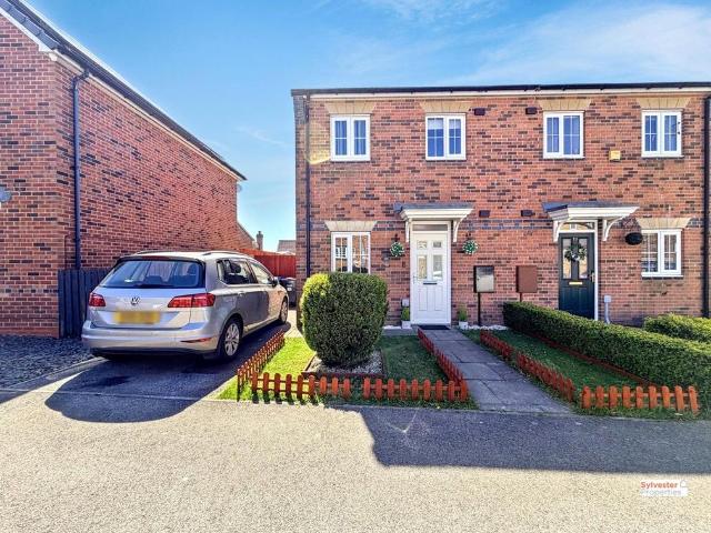 2 bedroom semi detached house for sale