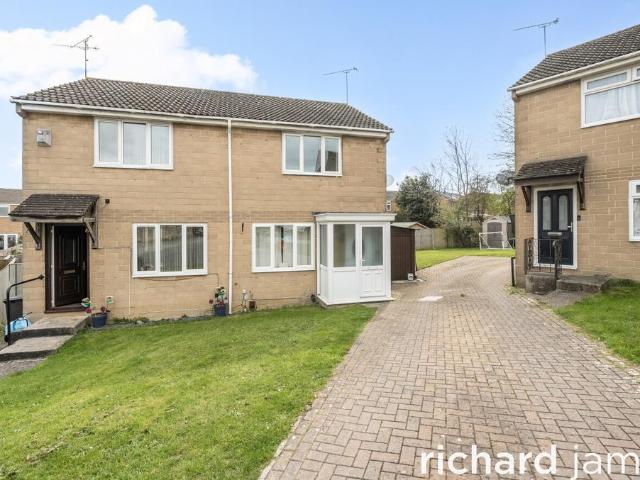 2 bedroom semi detached house for sale