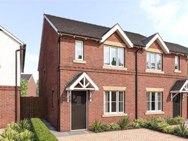 2 bedroom semi detached house for sale