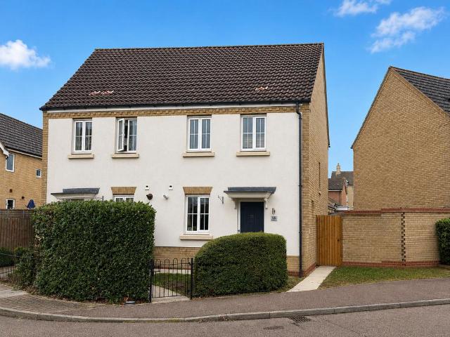 2 bedroom semi detached house for sale