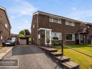 2 bedroom semi detached house for sale