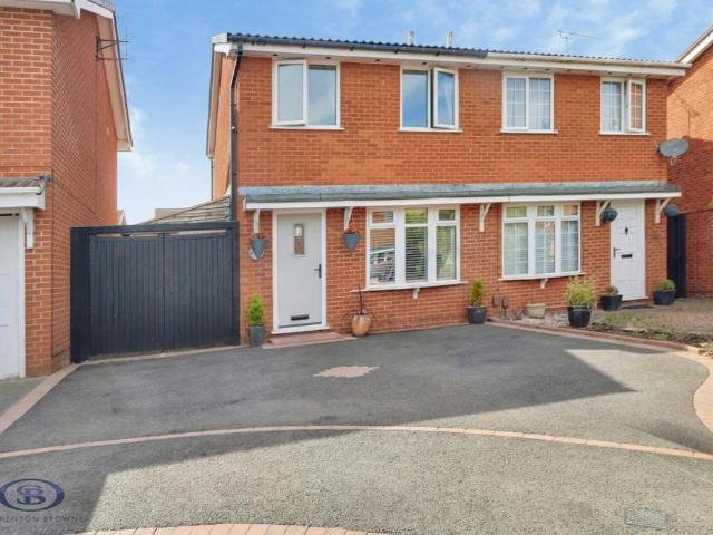 2 bedroom semi detached house for sale