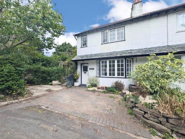 2 bedroom semi detached house for sale