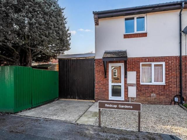 2 bedroom semi detached house for sale
