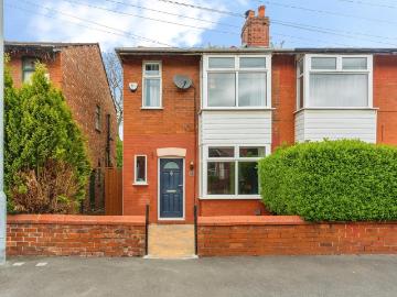 2 bedroom semi detached house for sale