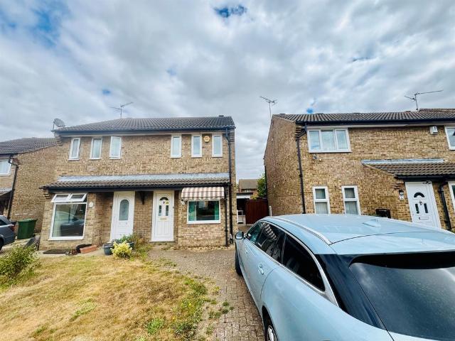 2 bedroom semi detached house for sale