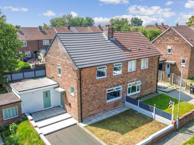 2 bedroom semi detached house for sale