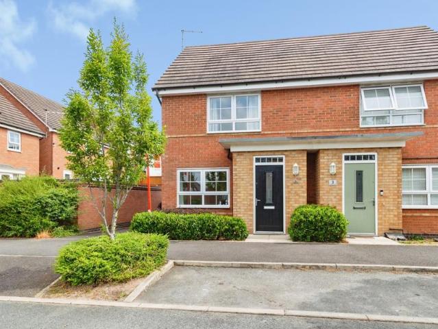 2 bedroom semi detached house for sale
