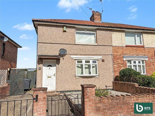2 bedroom semi detached house for sale