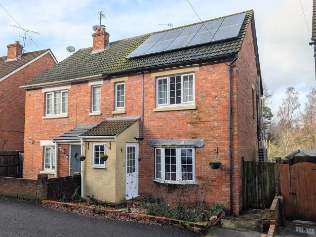 2 bedroom semi detached house for sale