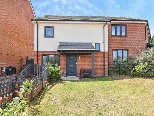 2 bedroom semi detached house for sale