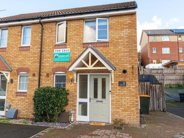2 bedroom semi detached house for sale