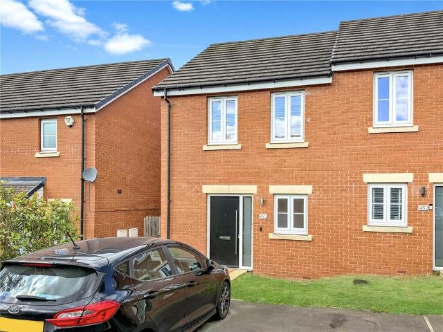 2 bedroom semi detached house for sale