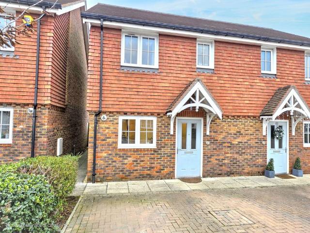 2 bedroom semi detached house for sale